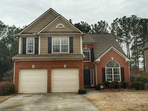 1015 Crabapple Lake Circle, Roswell, GA 30076