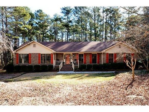 5438 Aucilla Creek Lane, Stone Mountain, GA 30087