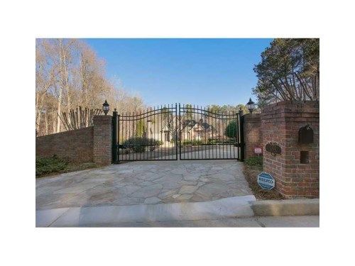 1303 Layor Court, Peachtree City, GA 30269