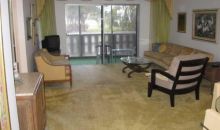 4330 Hillcrest Dr # 107 Hollywood, FL 33021