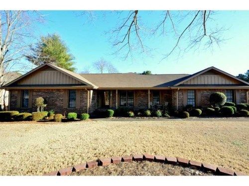 765 Rounsaville Road, Roswell, GA 30076