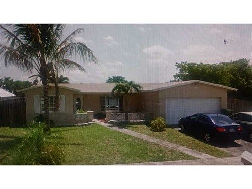 9396 NW 24 PL, Hollywood, FL 33024