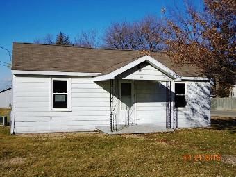 527 E Lincoln Ave, Mount Vernon, IN 47620