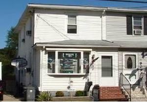 907 S Fairview St, Riverside, NJ 08075