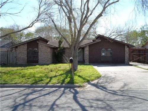 1101 W Main St, Alice, TX 78332