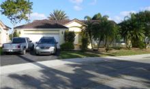 1027 LAGUNA SPRINGS DR Fort Lauderdale, FL 33326