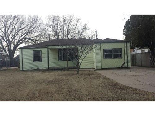 2907 S Fern St, Wichita, KS 67217