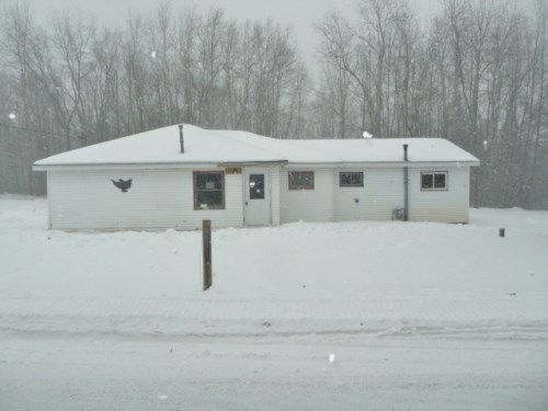 122 N Scott Dr, Farwell, MI 48622