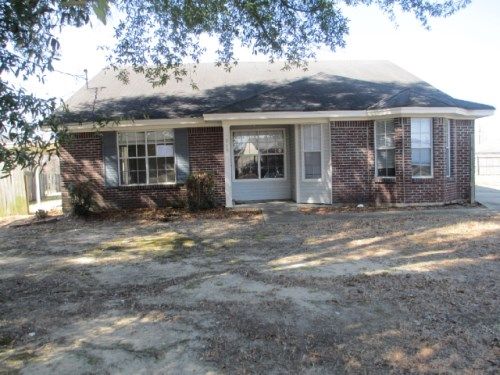 913 Mister Lake Ct, Montgomery, AL 36117