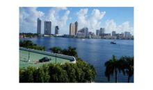 3530 MYSTIC POINTE DR # 713 Miami, FL 33180