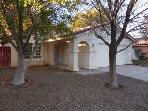 238 Village Dr, Blythe, CA 92225