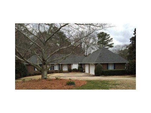 2127 Tanglewood Drive, Snellville, GA 30078