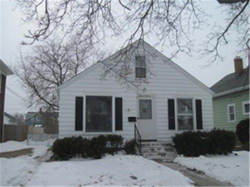 1111 Jones Ave, Racine, WI 53402