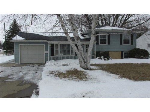 3 12th Ave SE, Oelwein, IA 50662