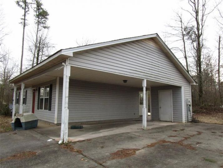 5038 Emory Griffin Road, Gillsville, GA 30543