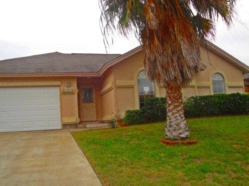 1235 Whisper Hill Dr, Laredo, TX 78045