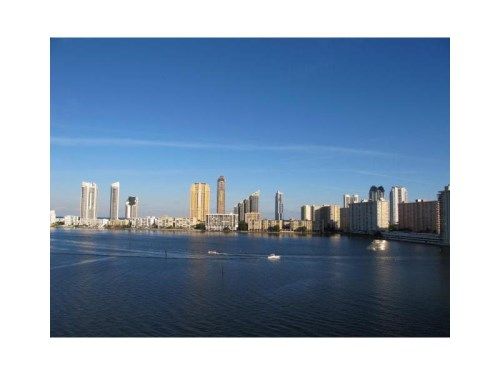 2800 ISLAND BL # 901, North Miami Beach, FL 33160