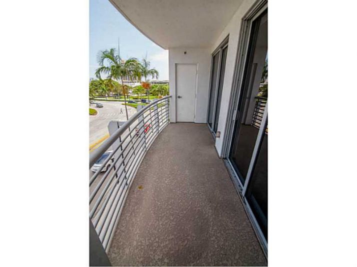 1830 RADIUS DR # 512, Hollywood, FL 33020