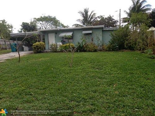 3008 E PALM DR, Boynton Beach, FL 33435