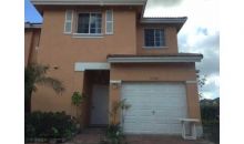 9198 NW 38 PL # 9198 Fort Lauderdale, FL 33351