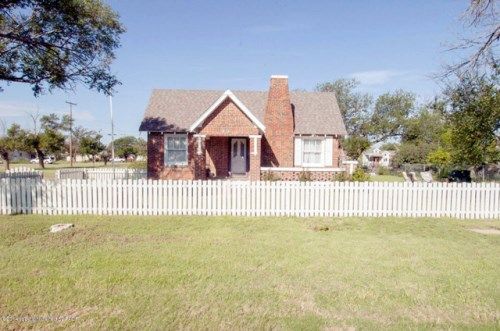 310 HURLEY, Claude, TX 79019