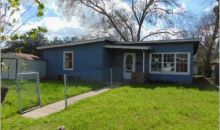 1611 E Rosebud Ave Victoria, TX 77901