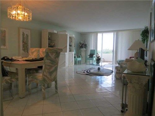 5555 COLLINS AV # 4N, Miami Beach, FL 33140