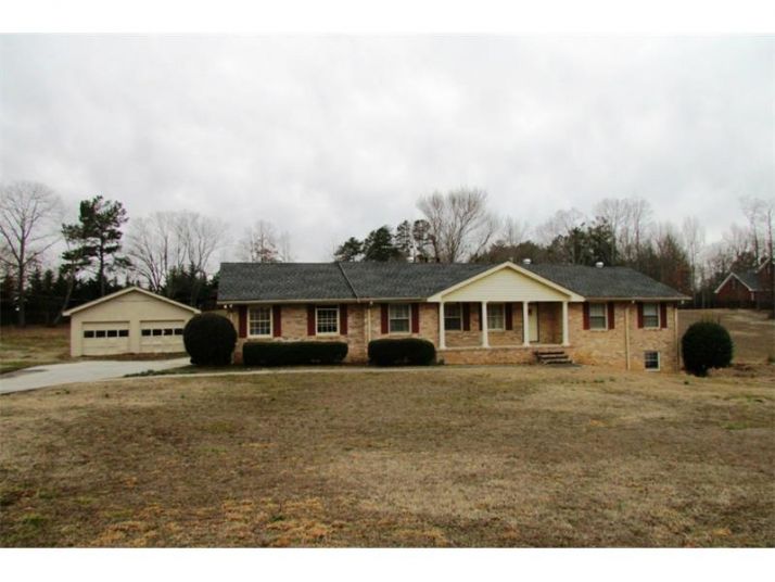 3030 Wallace Road, Buford, GA 30519