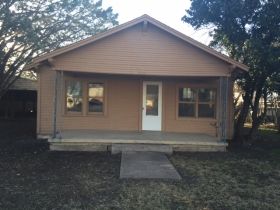 510 Oak Street, Clyde, TX 79510