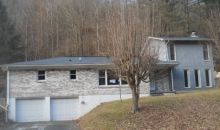 355 Bear Hole Rd Pineville, WV 24874