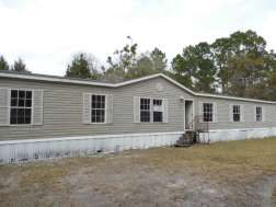 103 Mullet Dr, Palatka, FL 32177