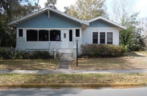 505 Perkins St, Leesburg, FL 34748