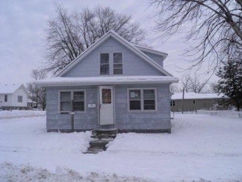 223 Clark St, Buffalo, IA 52728