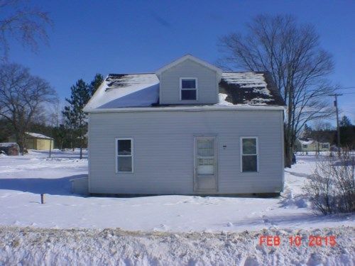 3354 Cedar St, Lupton, MI 48635