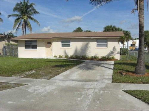 2951 NW 9TH ST, Pompano Beach, FL 33069