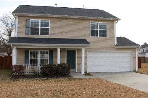 102 Red Pine Dr, Lexington, SC 29073