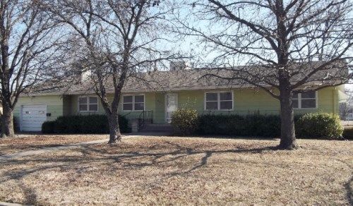 309 N 31st St, Parsons, KS 67357