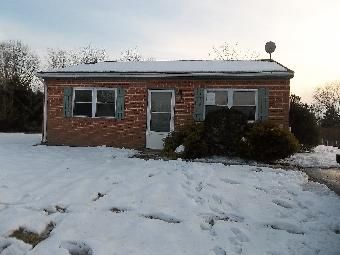 13 Archer Cir, Newark, DE 19702