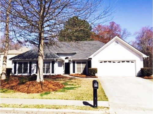 160 Heritage Lake Drive, Fayetteville, GA 30214