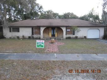 20876 Chestnut St, Dunnellon, FL 34431