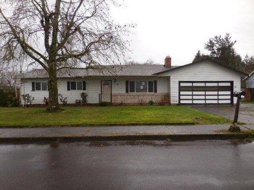 674 NE 24th St, Mcminnville, OR 97128