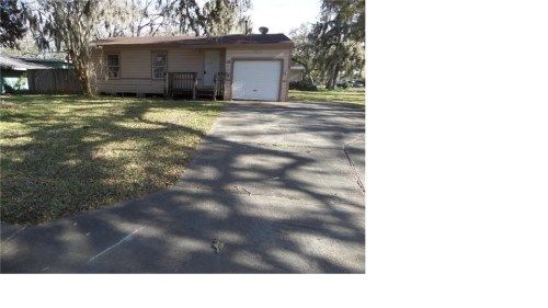 502 Winding Way St, Lake Jackson, TX 77566