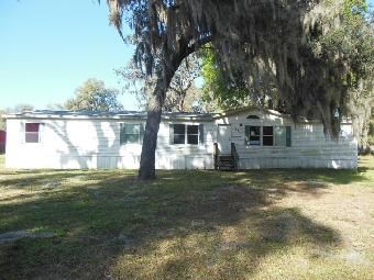 1434 N Kingsway Rd, Seffner, FL 33584