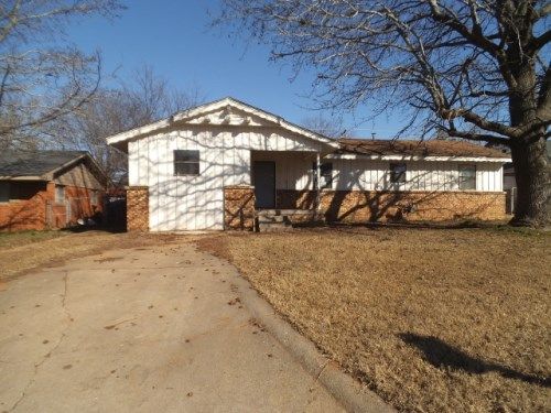 108 High St, Pauls Valley, OK 73075