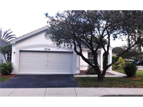 2734 PINEWOOD CT, Fort Lauderdale, FL 33328