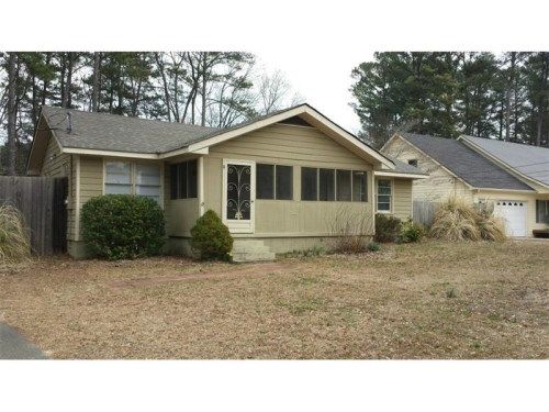 1262 Jennie Lane Sw, Lilburn, GA 30047