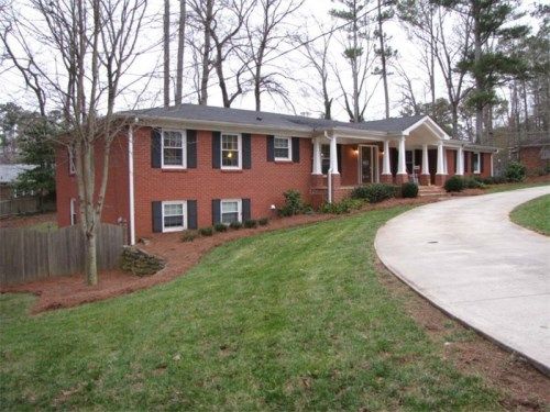 2726 Beverly Hills Drive Ne, Marietta, GA 30068