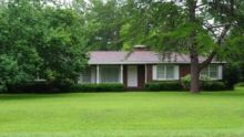 304 N Bear Creek Rd. Adel, GA 31620