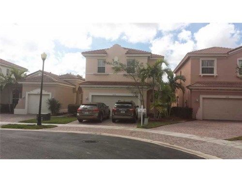 3718 NE 9 CT, Homestead, FL 33033