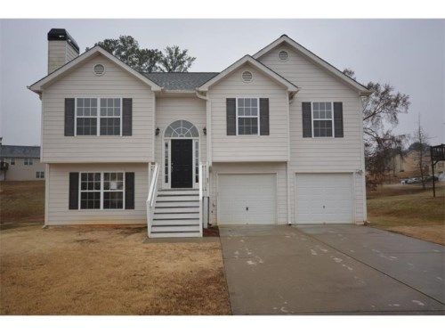 6013 Lancelot Lane, Douglasville, GA 30135